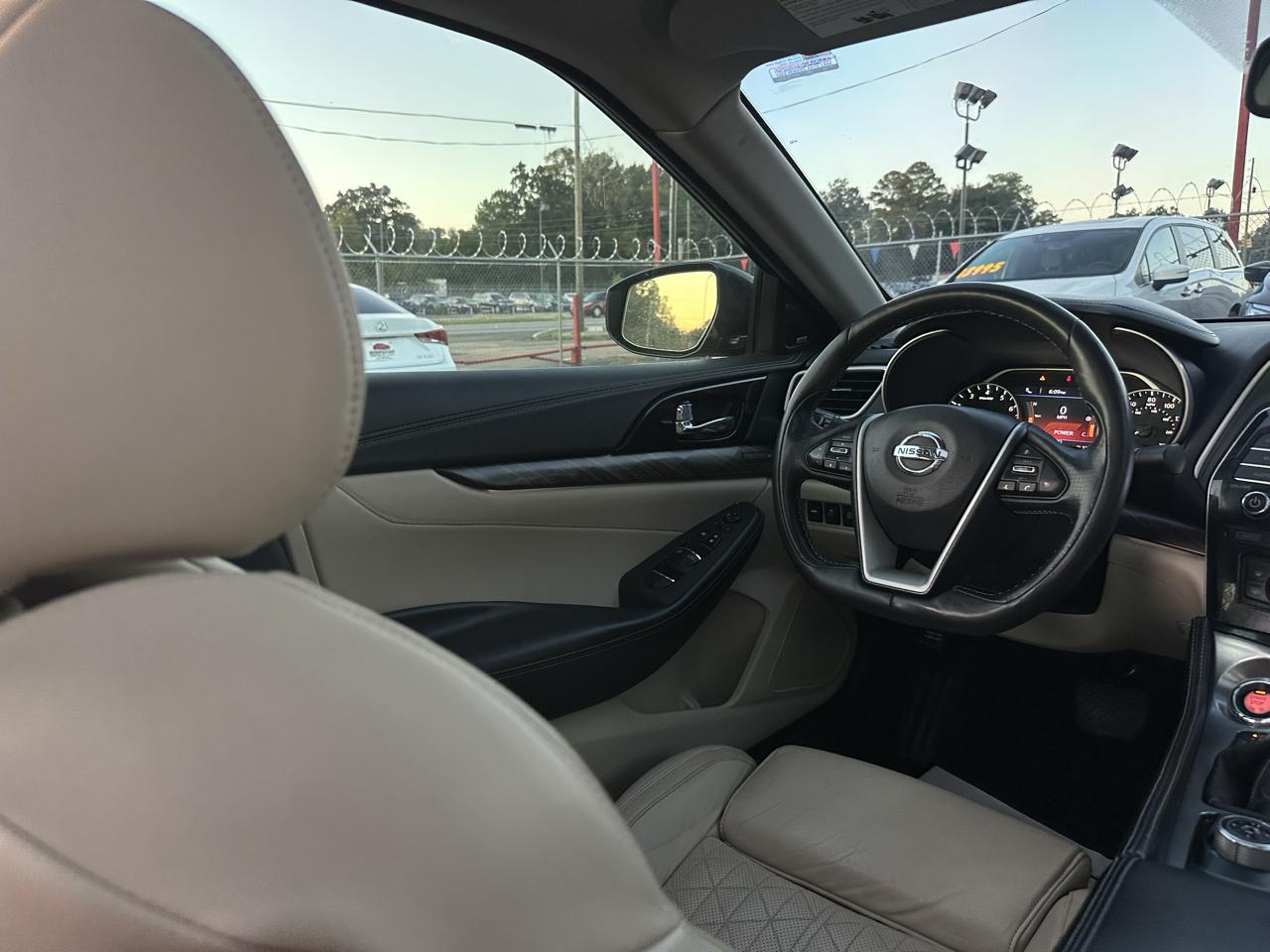 Nissan Maxima Platinum 3.5L 2017