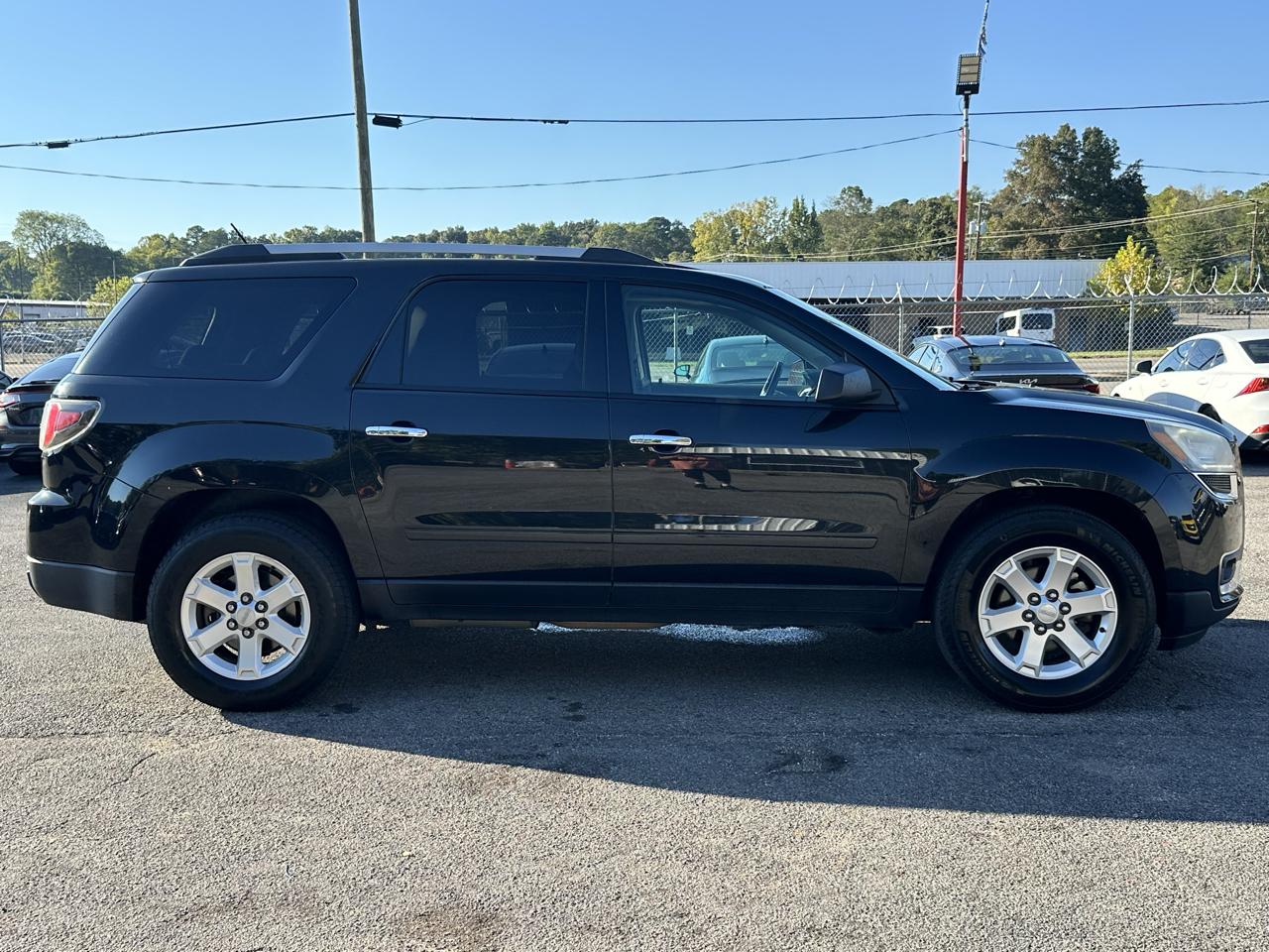 GMC Acadia FWD 4dr SLE w/SLE-2 2015