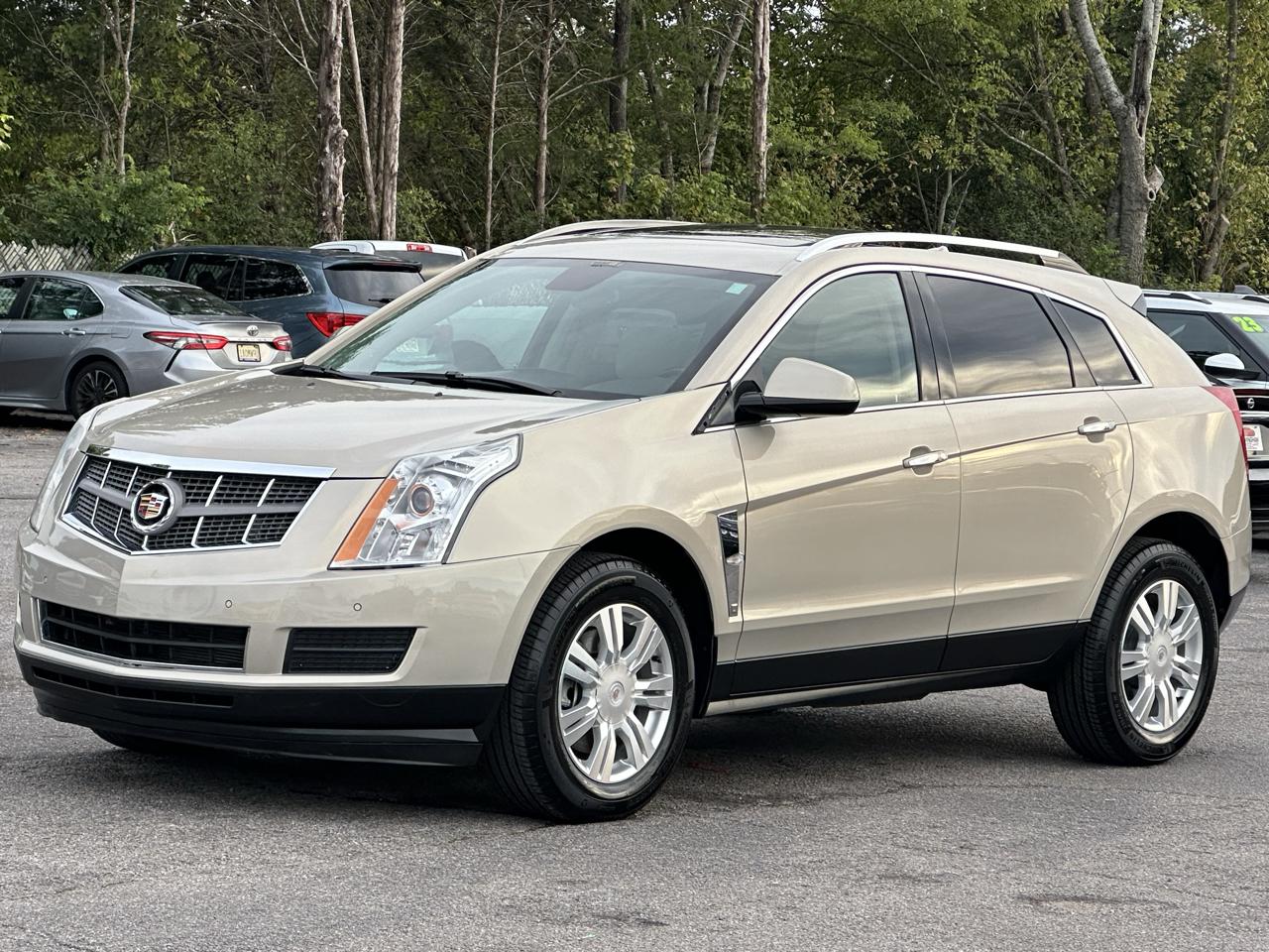 Cadillac SRX FWD 4dr Luxury Collection 2011
