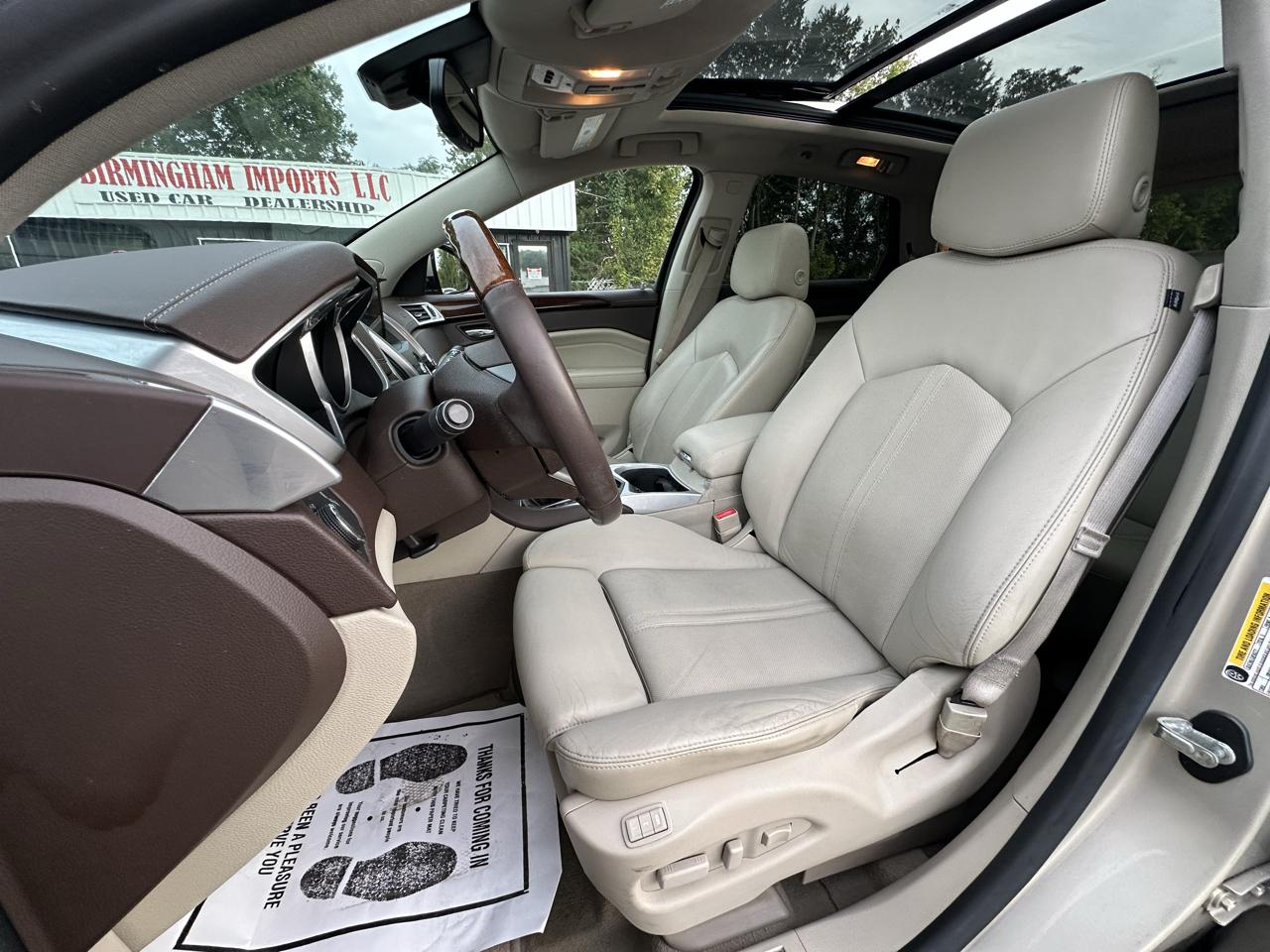 Cadillac SRX FWD 4dr Luxury Collection 2011