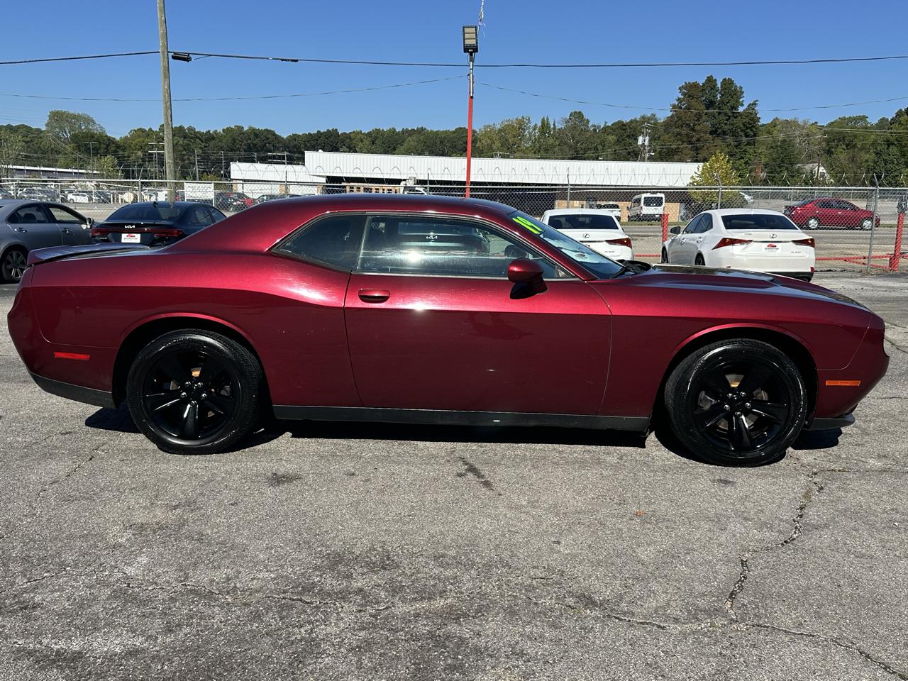 Dodge Challenger SXT RWD 2019