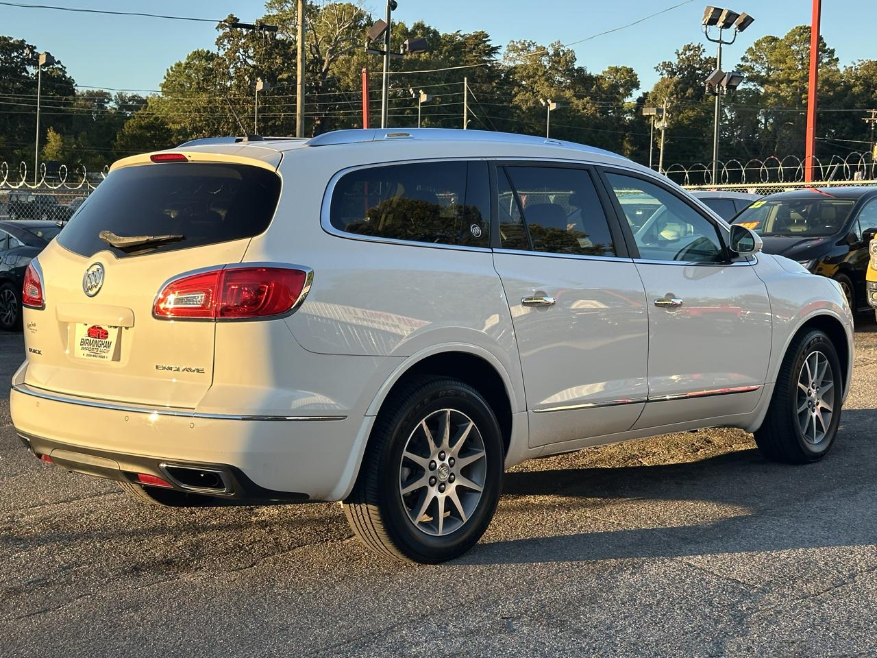 Buick Enclave FWD 4dr Leather 2014