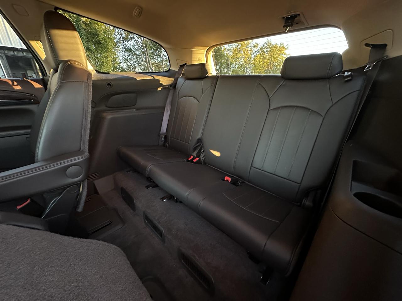 Buick Enclave FWD 4dr Leather 2014