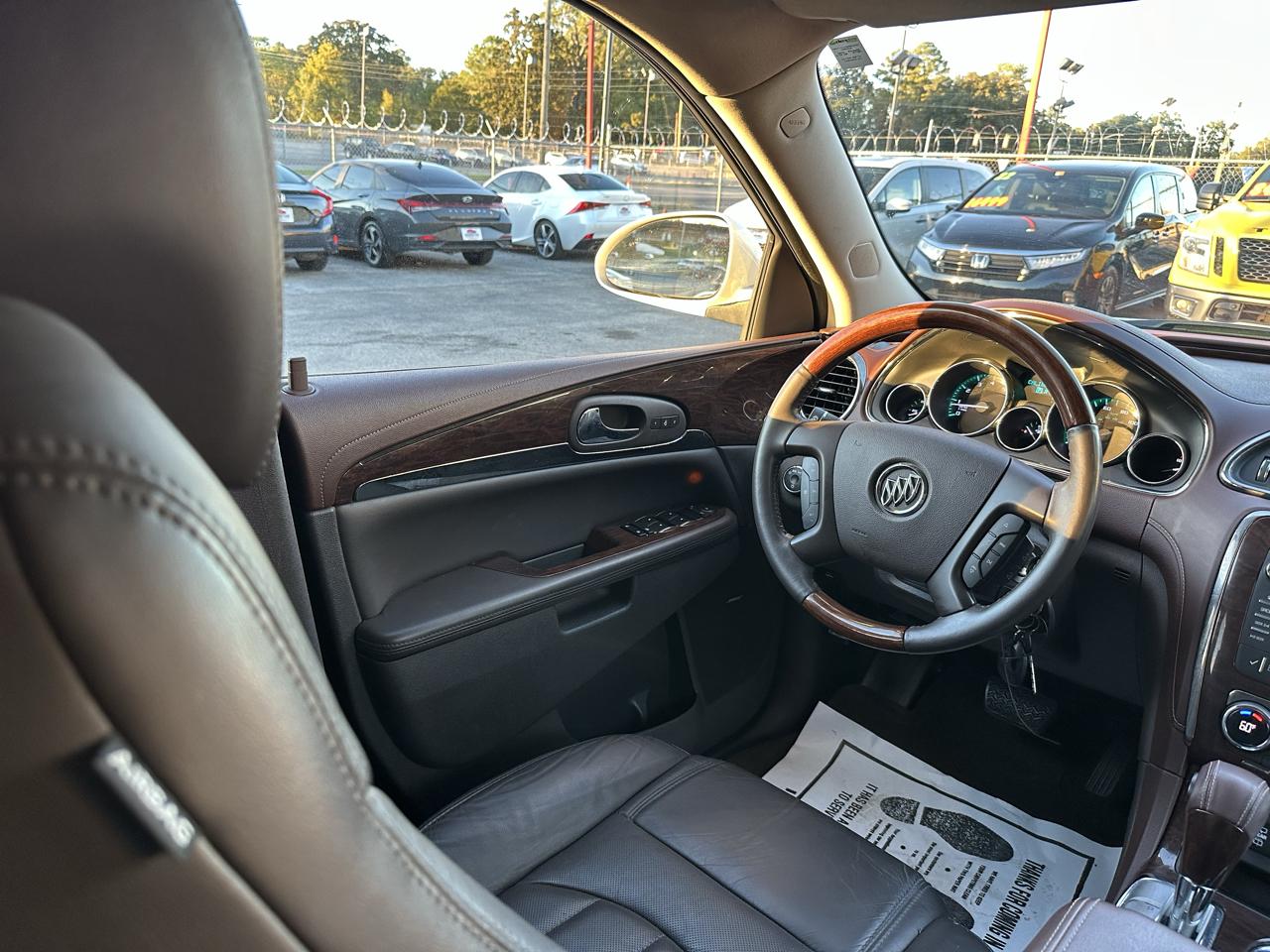 Buick Enclave FWD 4dr Leather 2014