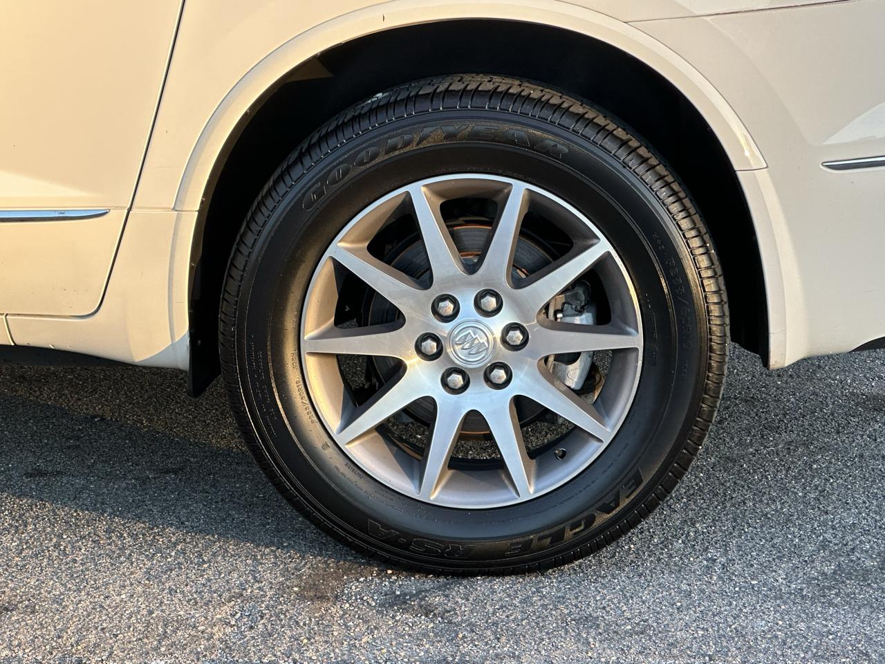 Buick Enclave FWD 4dr Leather 2014