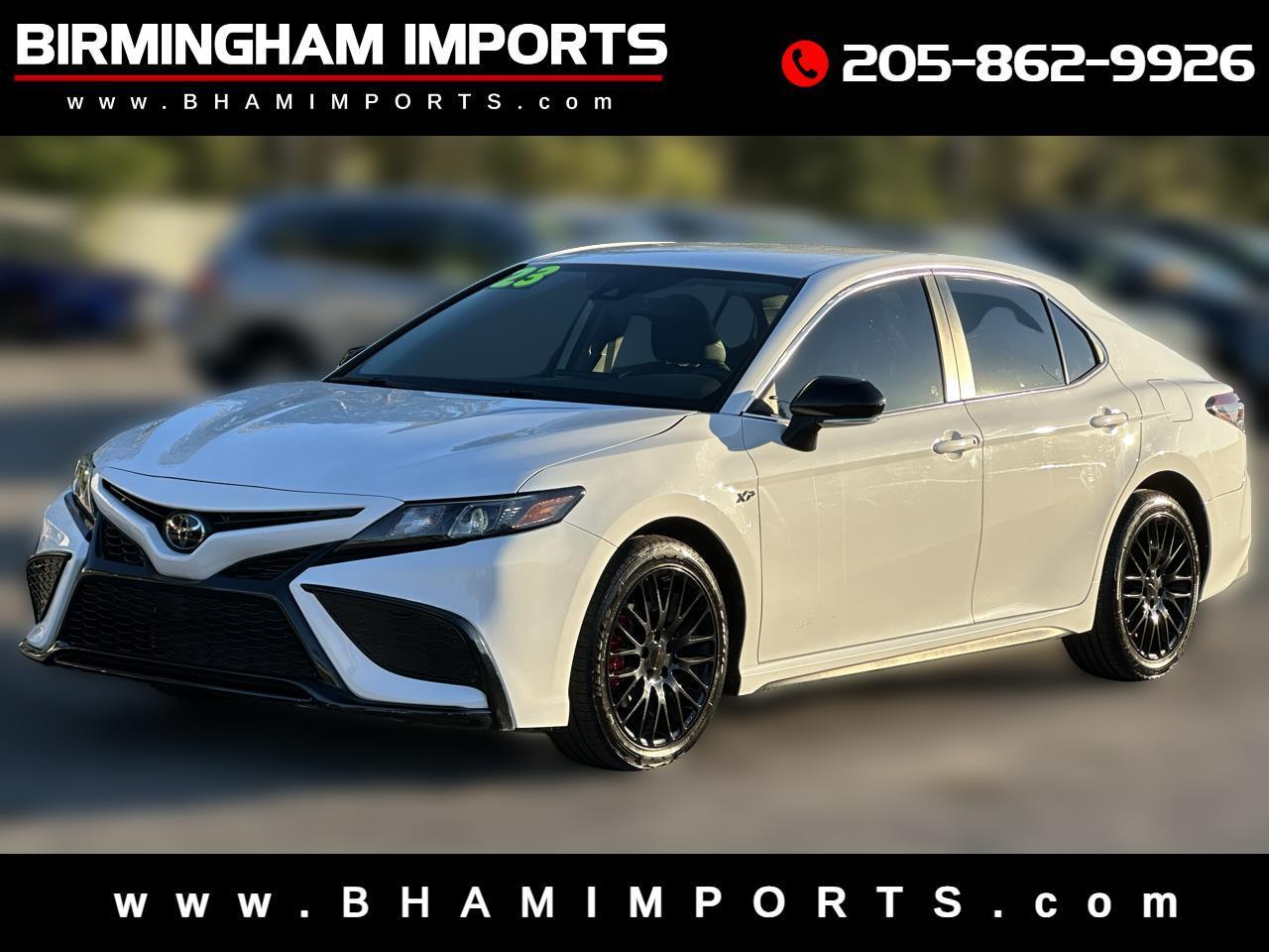 Toyota Camry Hybrid SE Nightshade CVT (Natl) 2023