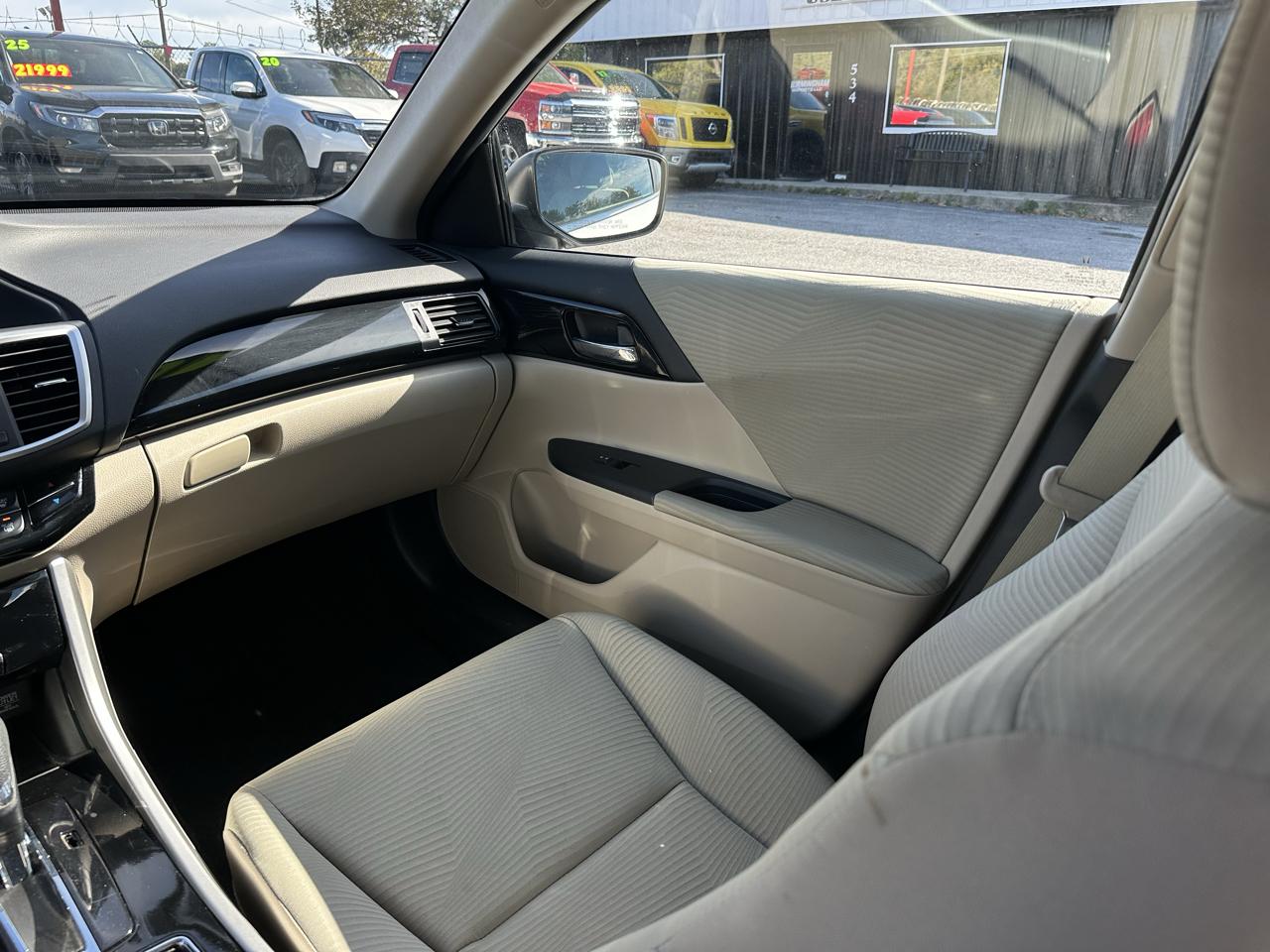 Honda Accord Sedan 4dr I4 CVT LX 2016