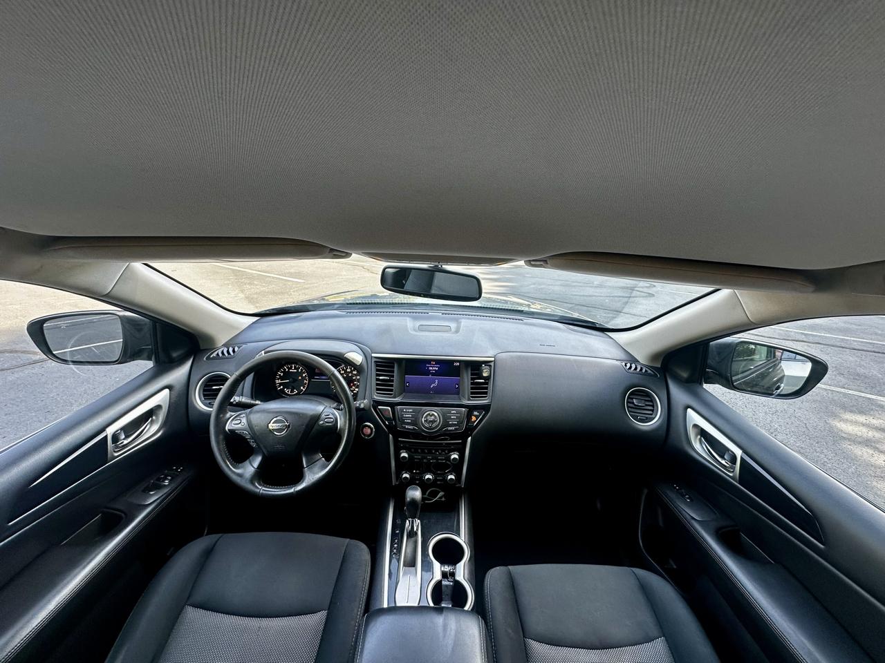 Nissan Pathfinder SV 2018