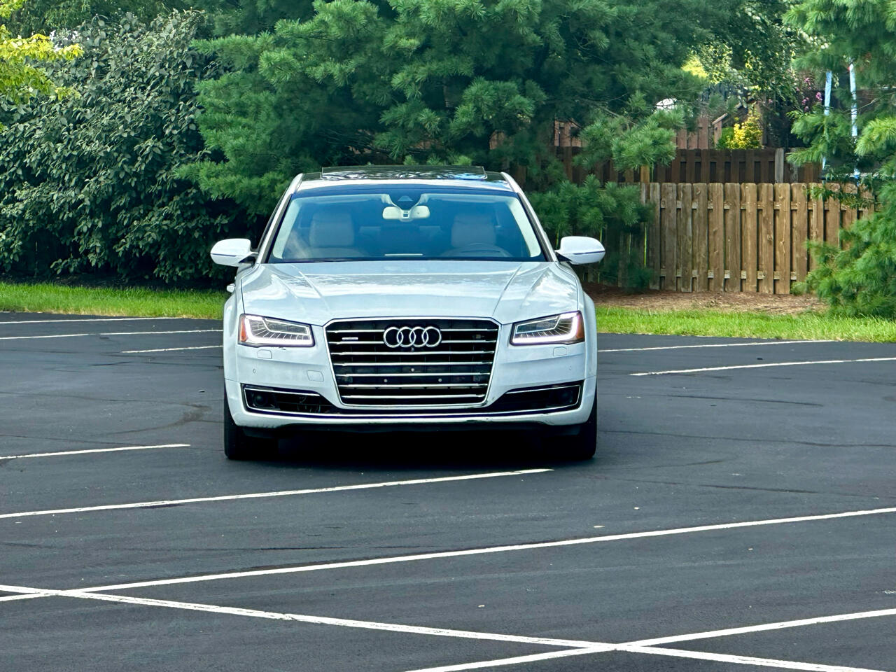 2015 Audi A8 3.0T Quattro photo 3