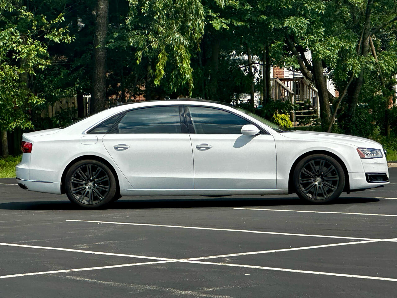 2015 Audi A8 3.0T Quattro photo 4