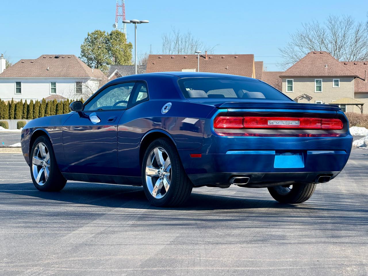 Dodge Challenger 2dr Cpe R/T 2010