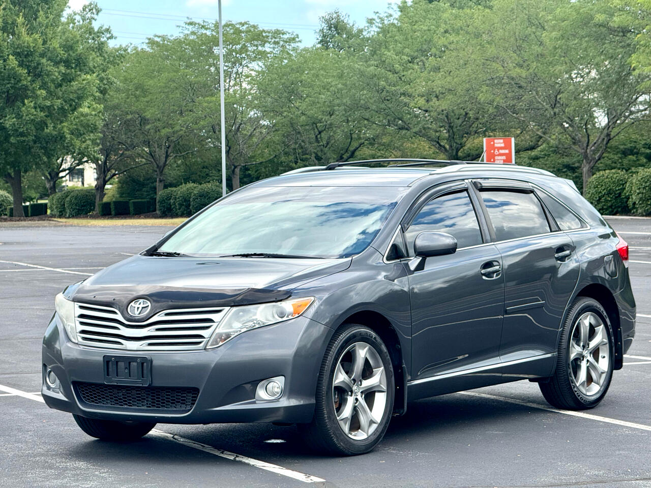 2011 Toyota Venza photo 2