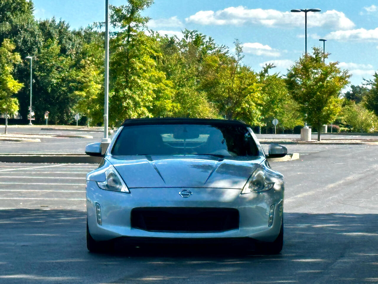 2017 Nissan Z photo 3