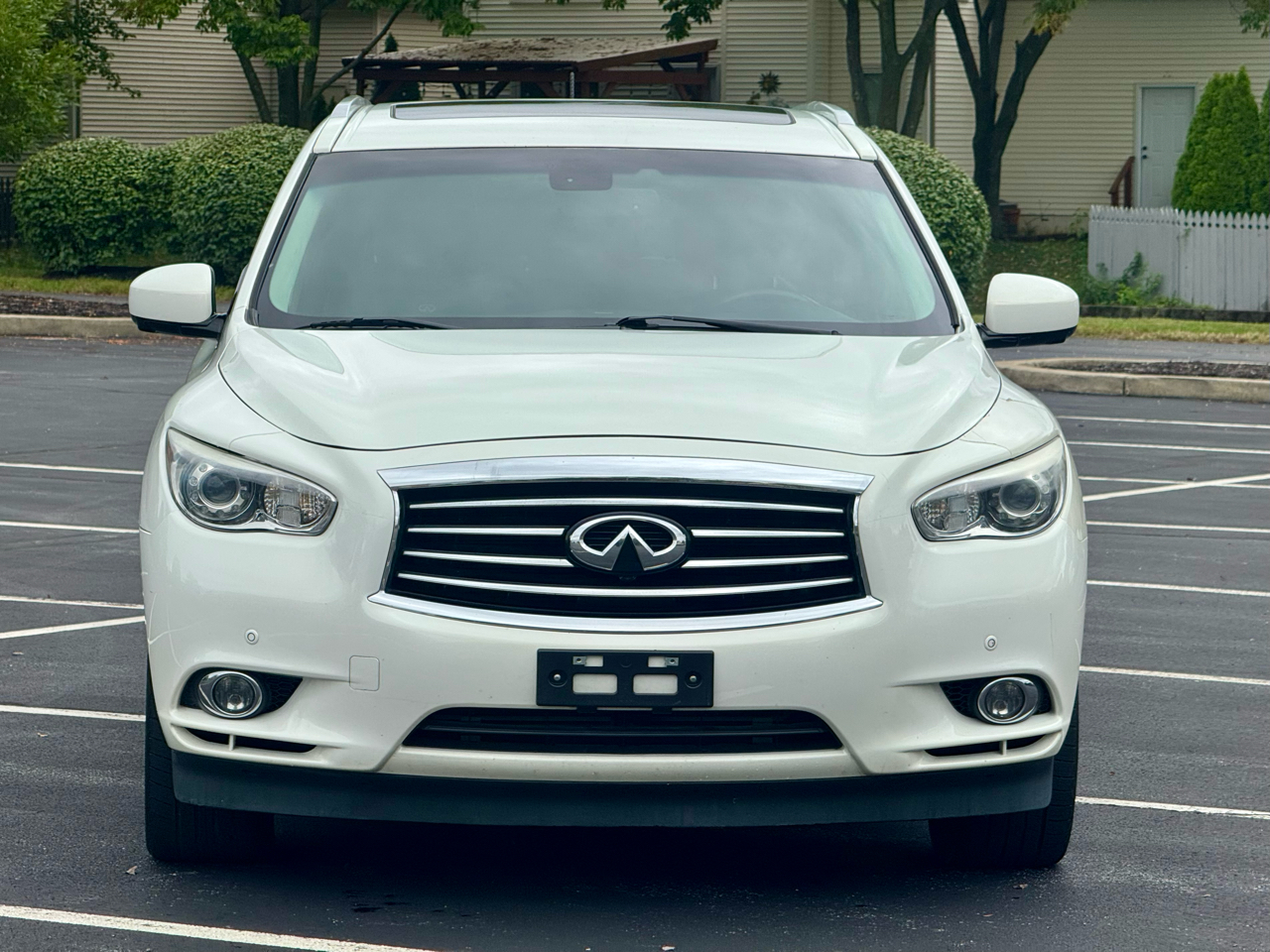 2013 Infiniti JX35 photo 2