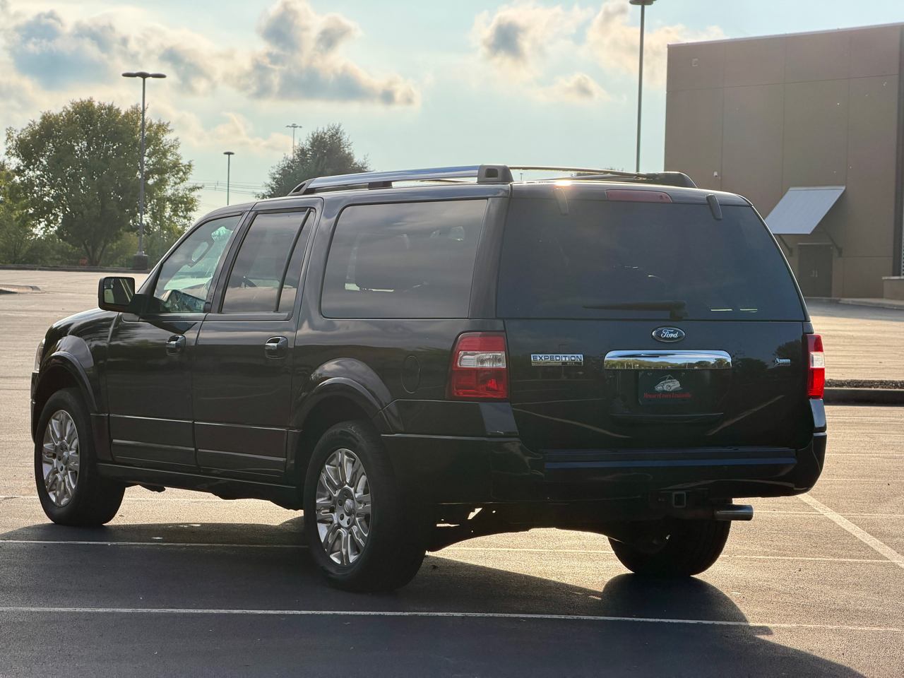 2013 Ford Expedition EL Limited photo 2