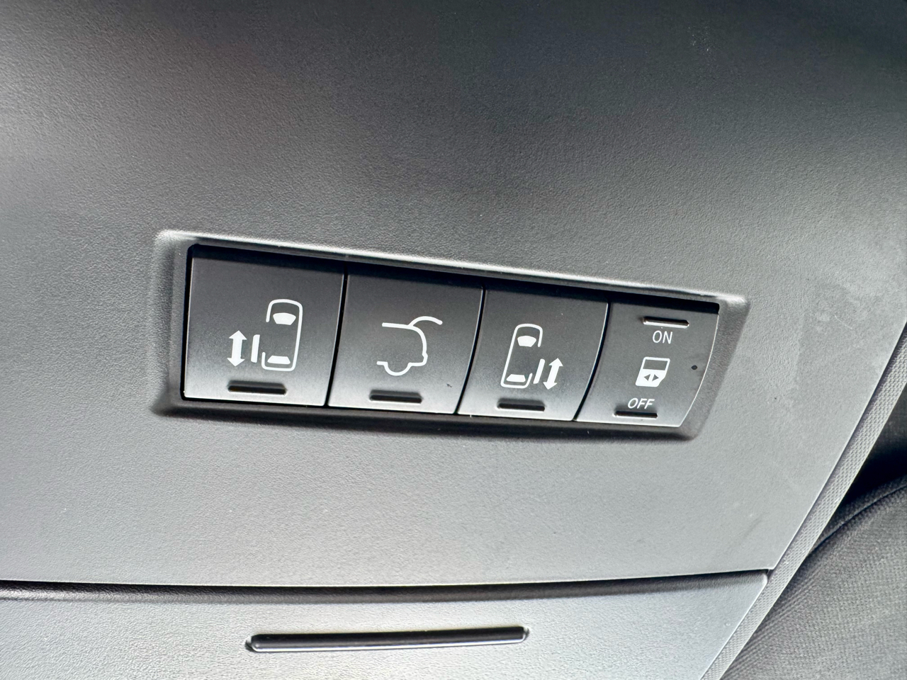 2017 Dodge Grand Caravan SXT photo 10