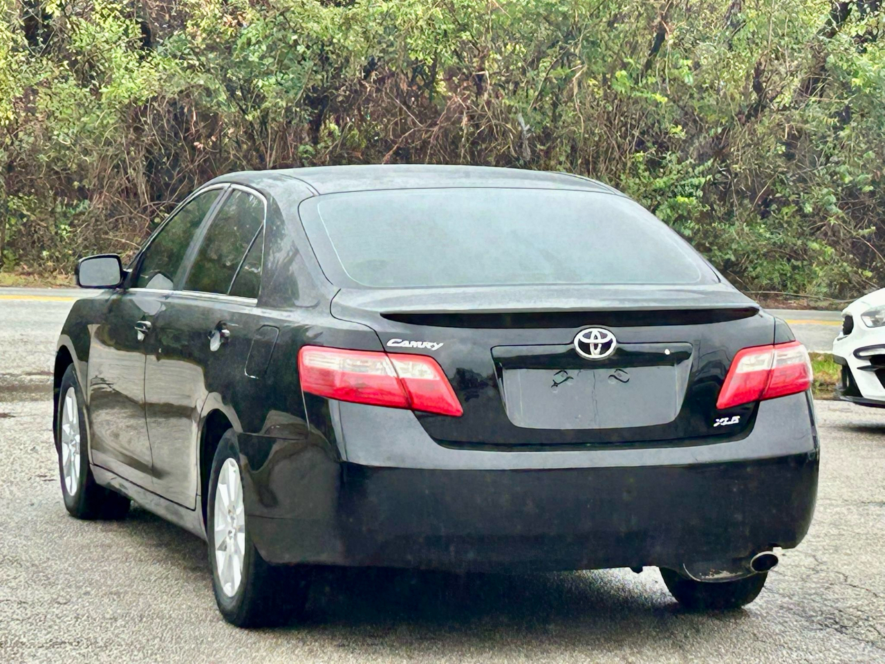 2009 Toyota Camry XLE photo 3