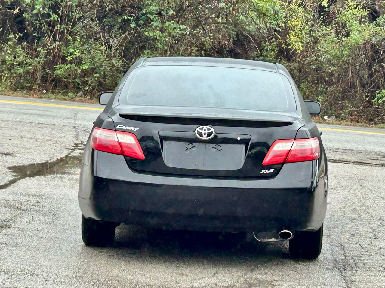 2009 Toyota Camry XLE photo 4