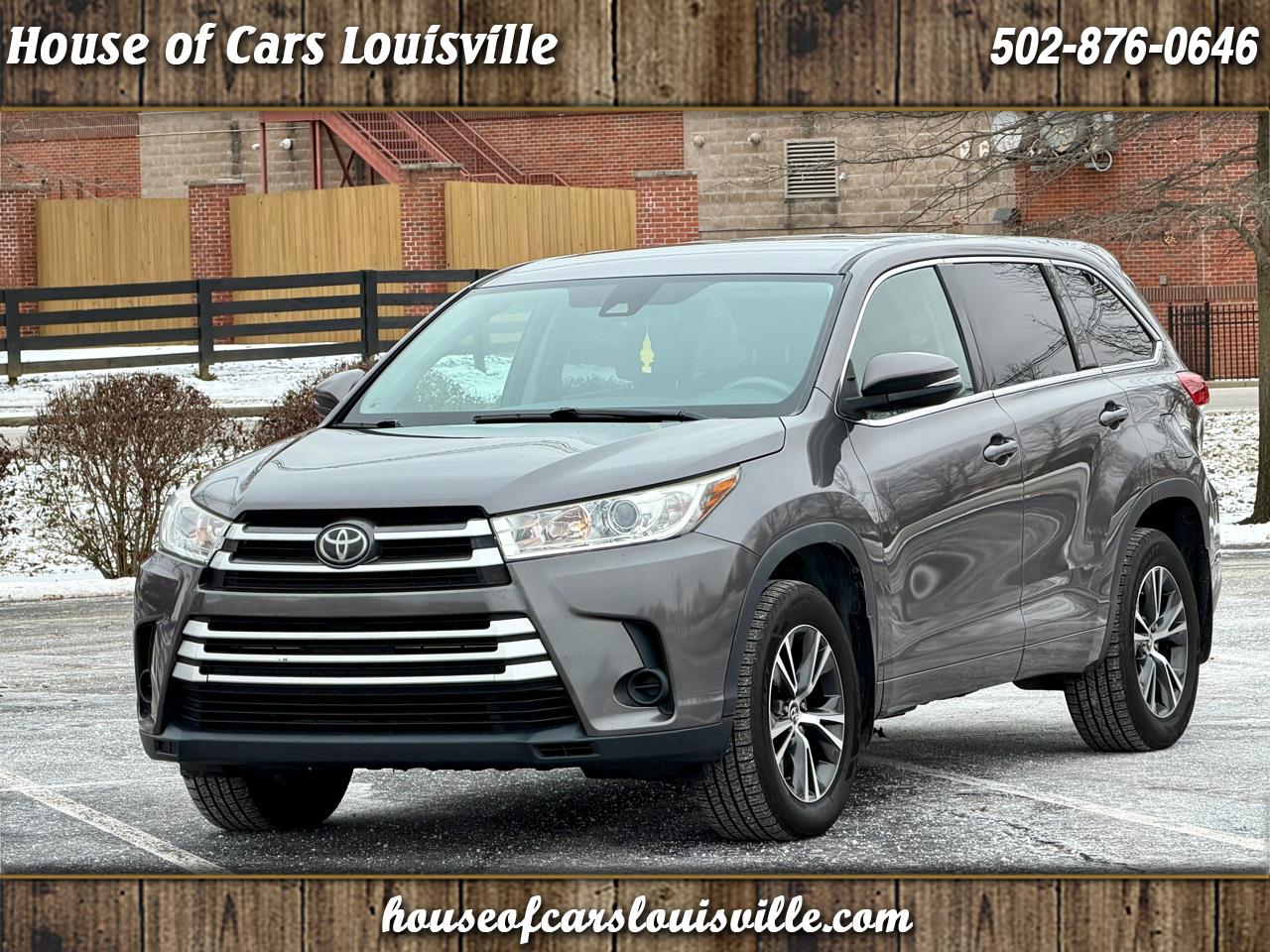 Toyota Highlander LE I4 FWD (Natl) 2017