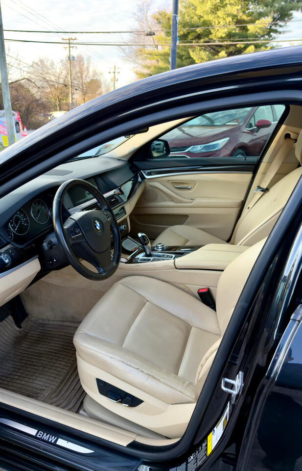 BMW 5 Series 4dr Sdn 535i xDrive AWD 2013
