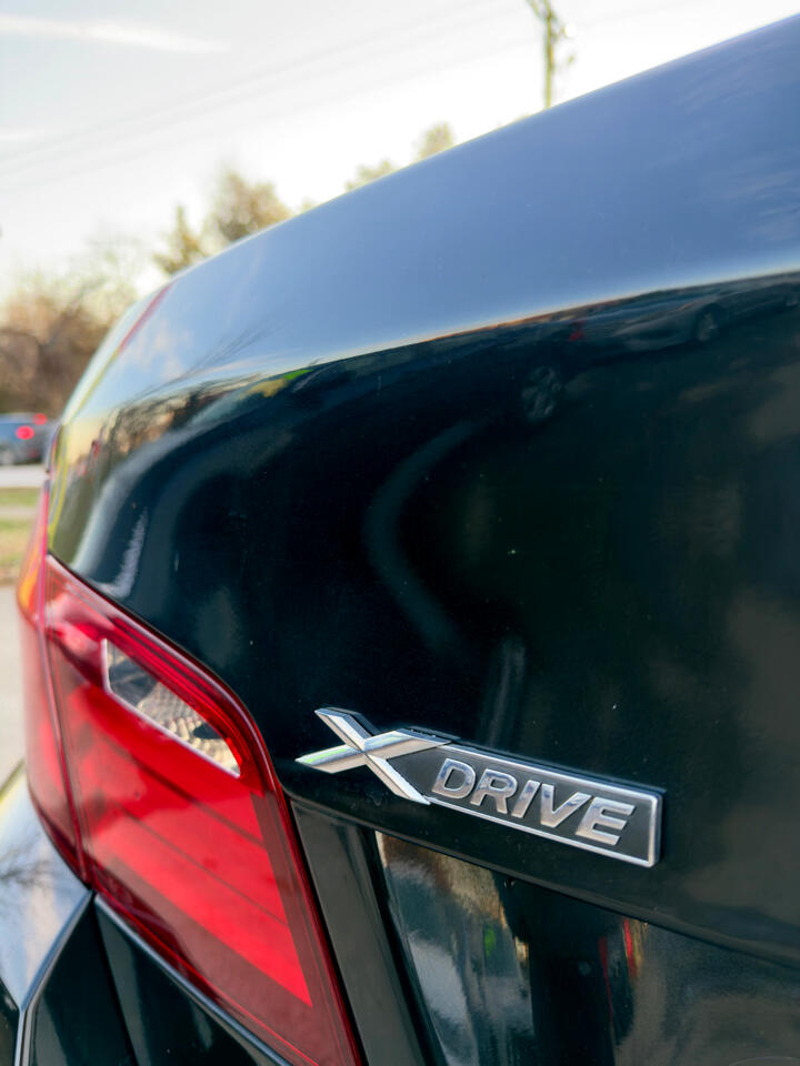 BMW 5 Series 4dr Sdn 535i xDrive AWD 2013