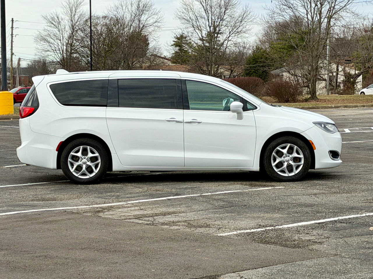 Chrysler Pacifica Touring Plus FWD 2018