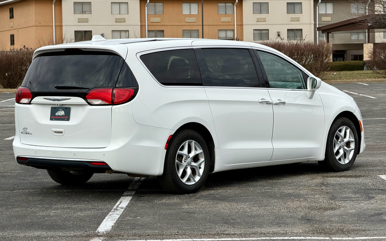 Chrysler Pacifica Touring Plus FWD 2018