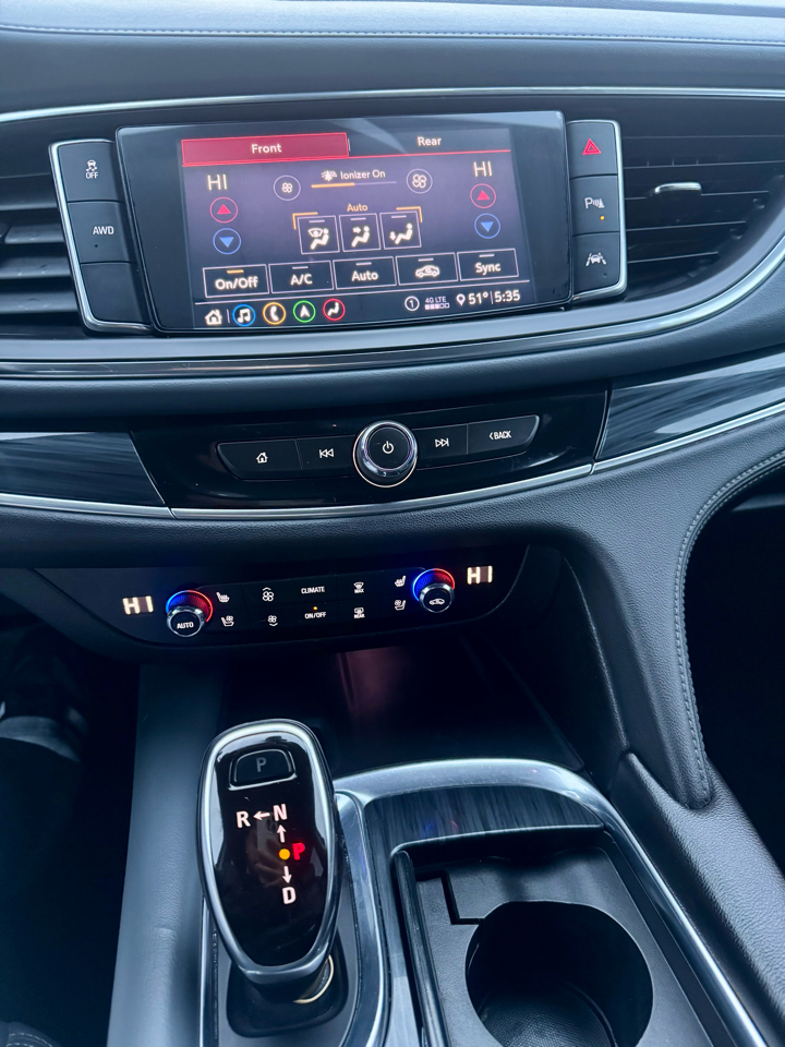 Buick Enclave AWD 4dr Premium 2020