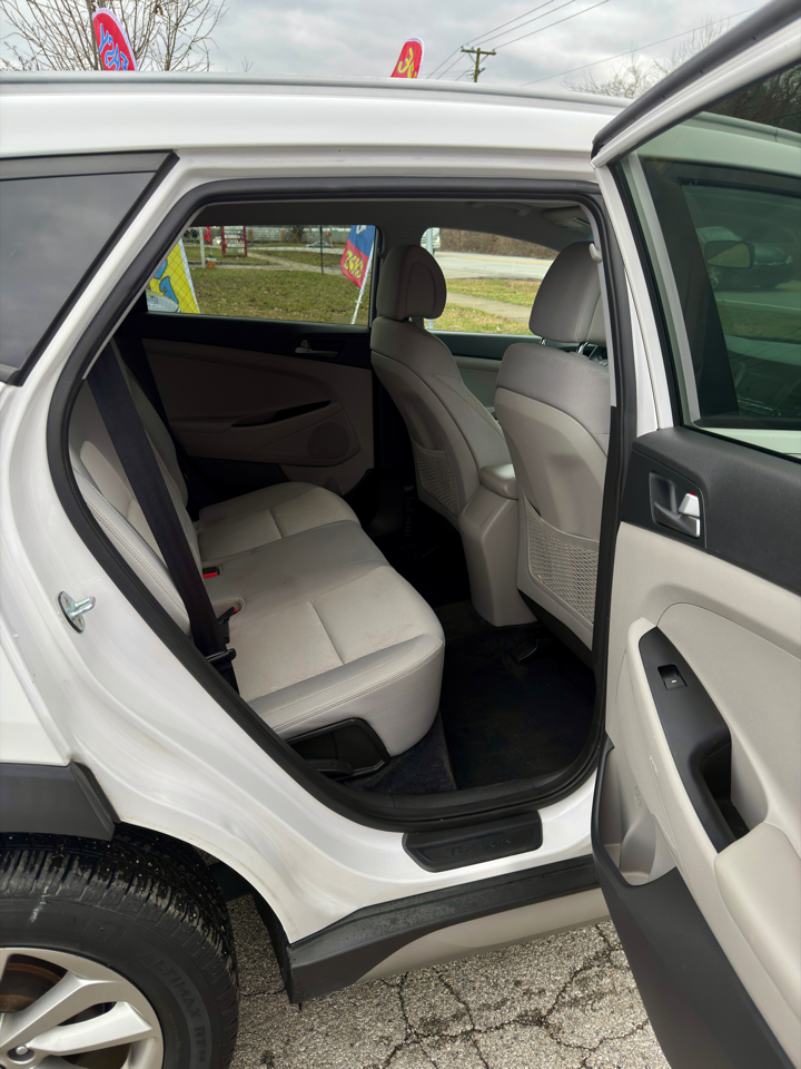 Hyundai Tucson SE FWD 2017