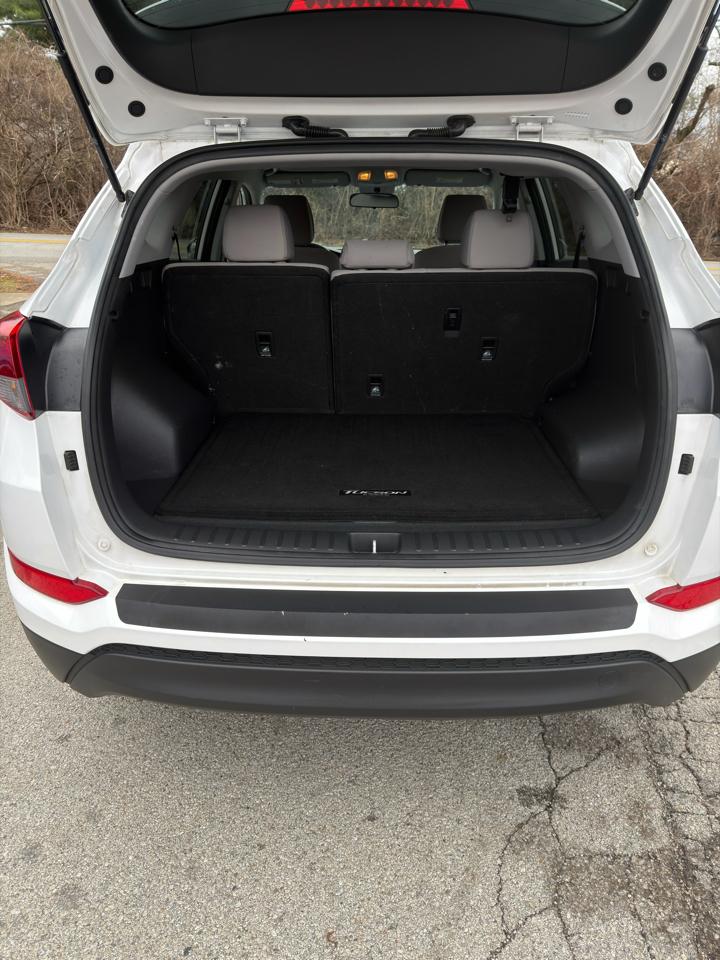 Hyundai Tucson SE FWD 2017