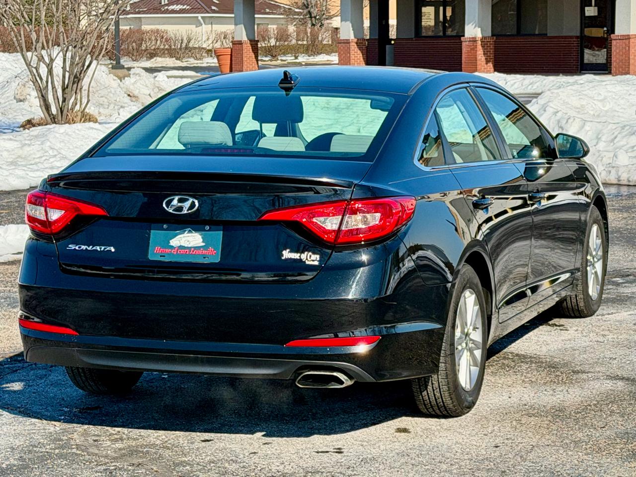 Hyundai Sonata 4dr Sdn 2.4L SE 2016