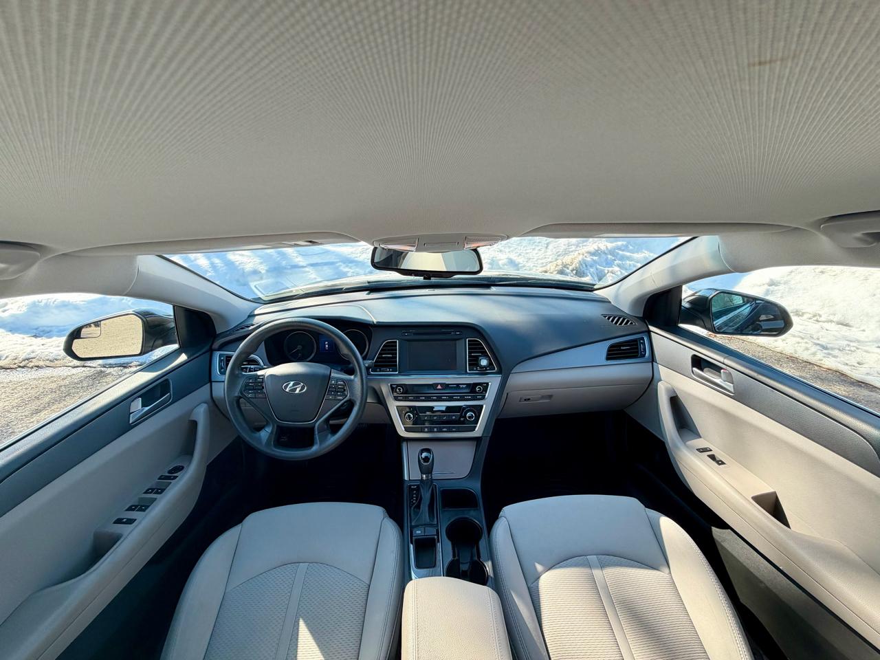 Hyundai Sonata 4dr Sdn 2.4L SE 2016