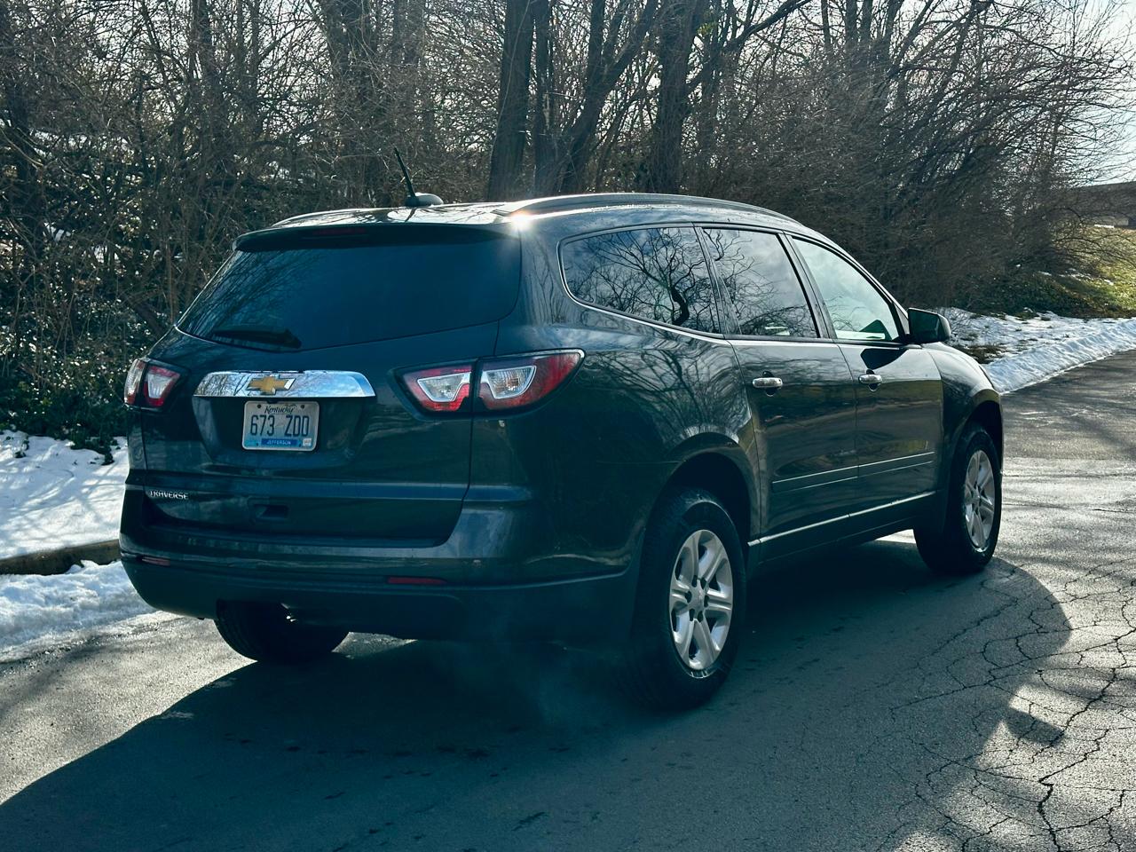 Chevrolet Traverse FWD 4dr LS w/1LS 2017