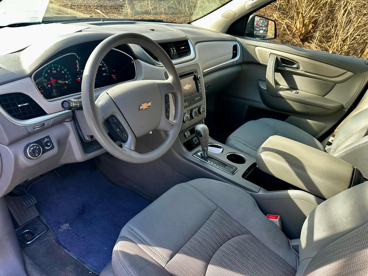 Chevrolet Traverse FWD 4dr LS w/1LS 2017