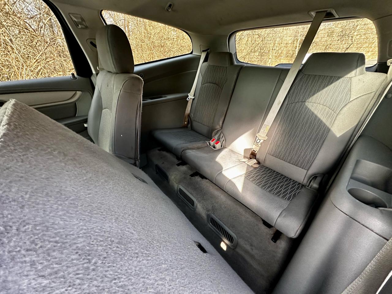 Chevrolet Traverse FWD 4dr LS w/1LS 2017