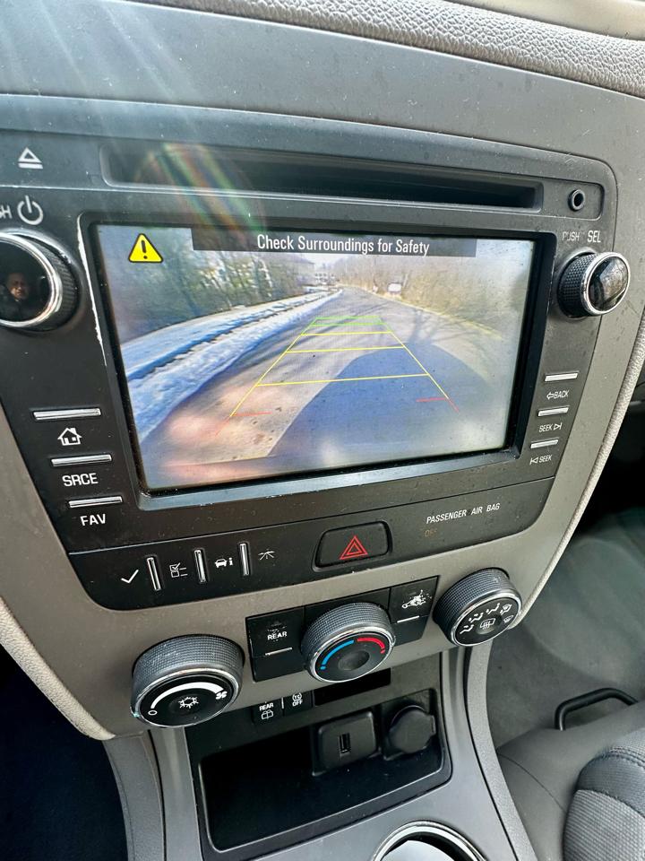 Chevrolet Traverse FWD 4dr LS w/1LS 2017