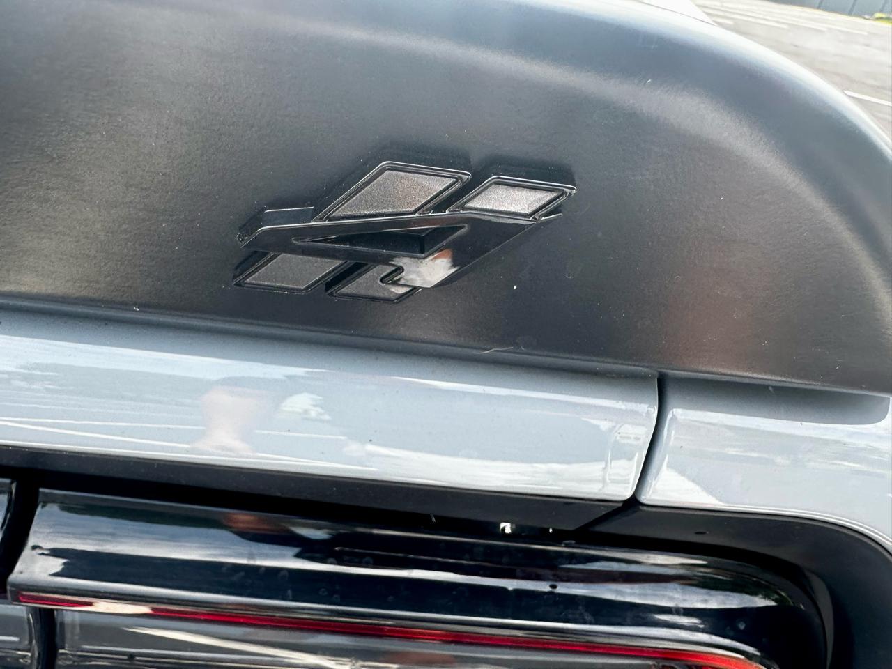 Dodge Challenger GT AWD 2021