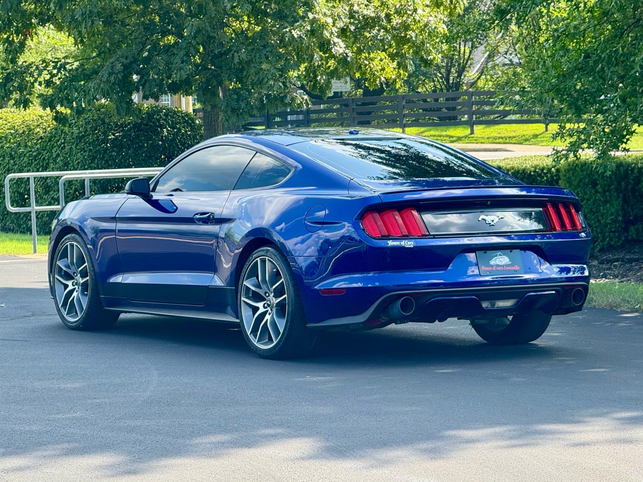 Ford Mustang 2dr Conv EcoBoost Premium 2016