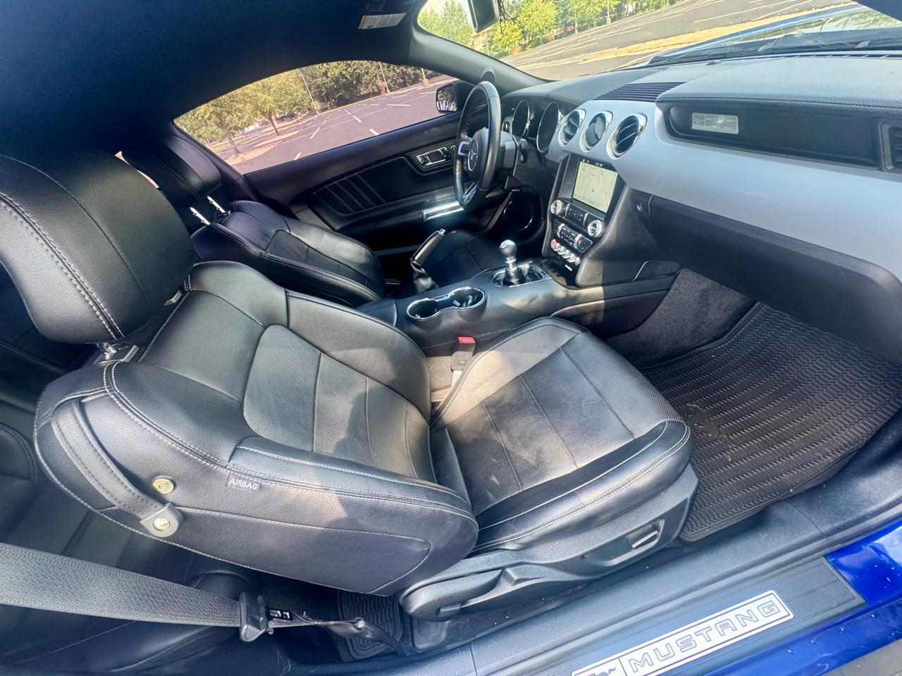 Ford Mustang 2dr Conv EcoBoost Premium 2016