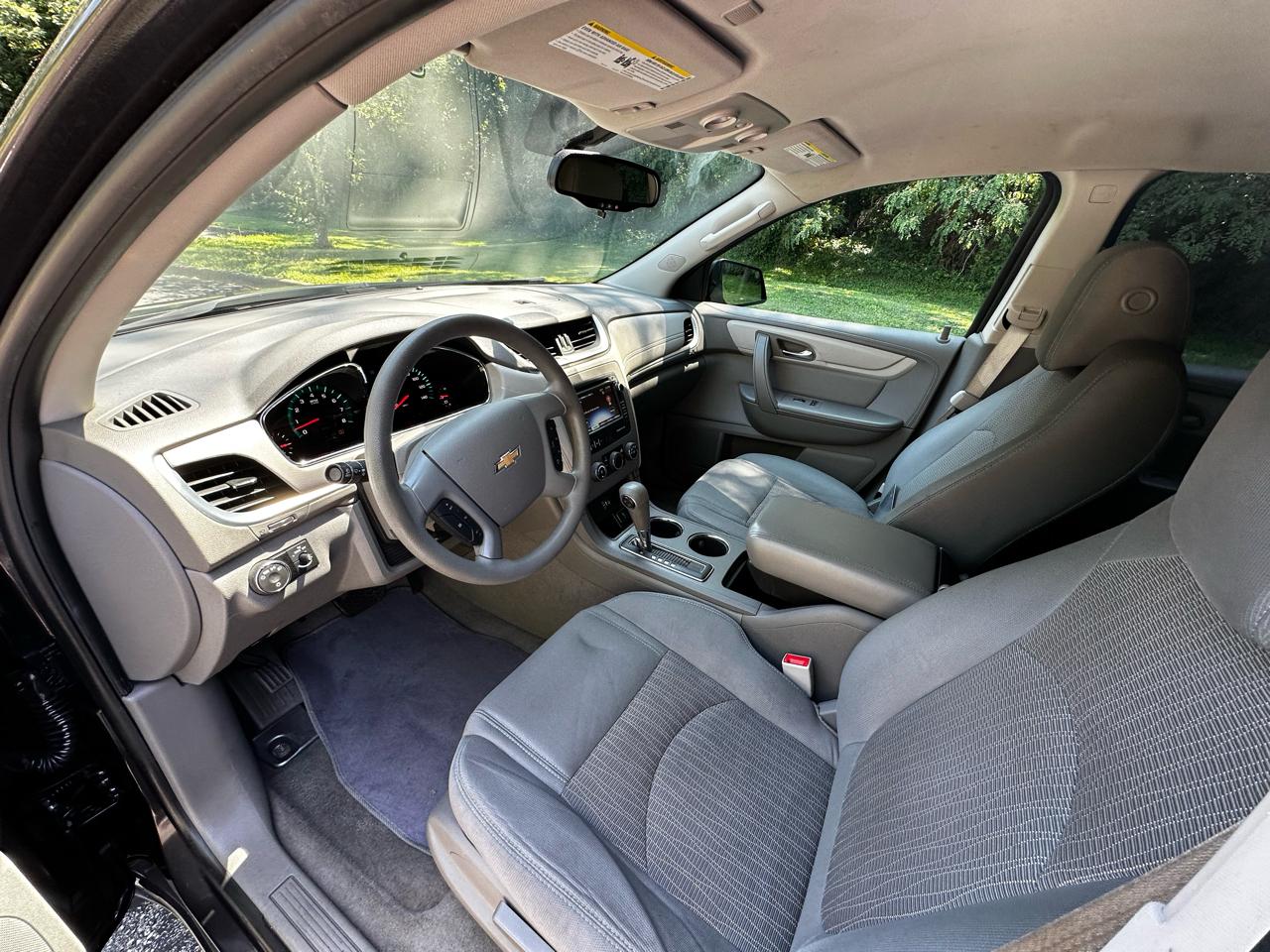 Chevrolet Traverse FWD 4dr LS w/1LS 2017