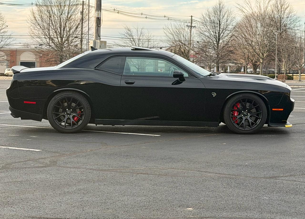 Dodge Challenger 2dr Cpe SRT Hellcat 2016
