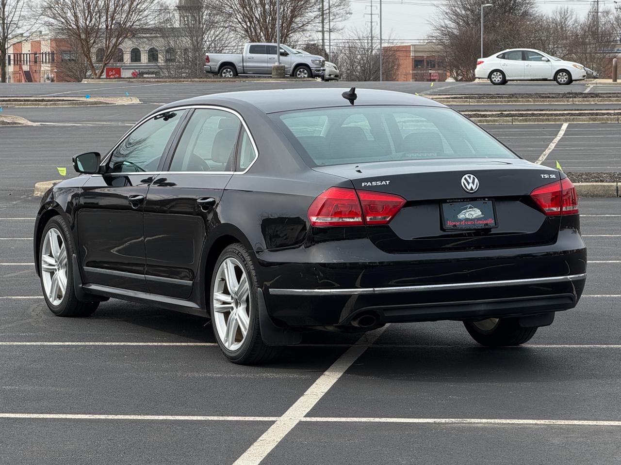 Volkswagen Passat 4dr Sdn 1.8T Auto Sport PZEV 2015