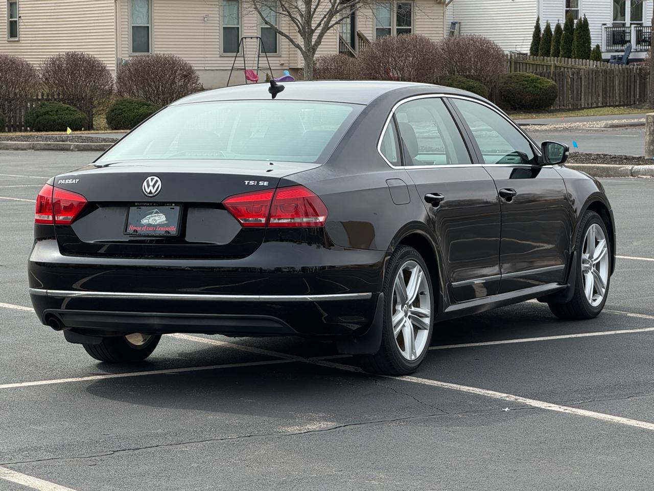 Volkswagen Passat 4dr Sdn 1.8T Auto Sport PZEV 2015