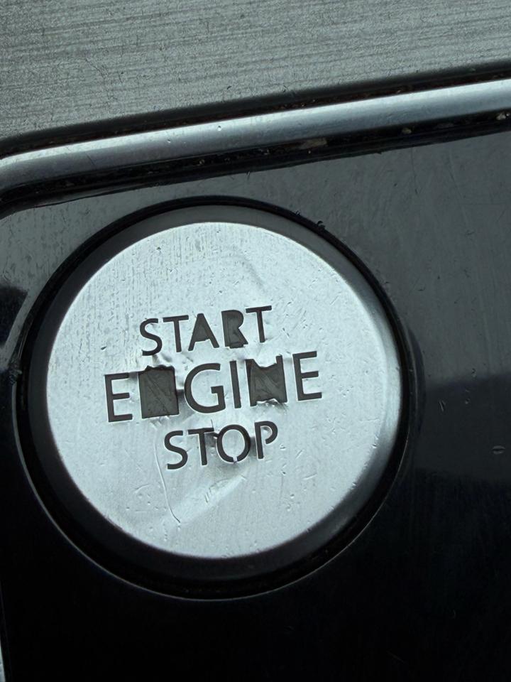 Volkswagen Passat 4dr Sdn 1.8T Auto Sport PZEV 2015