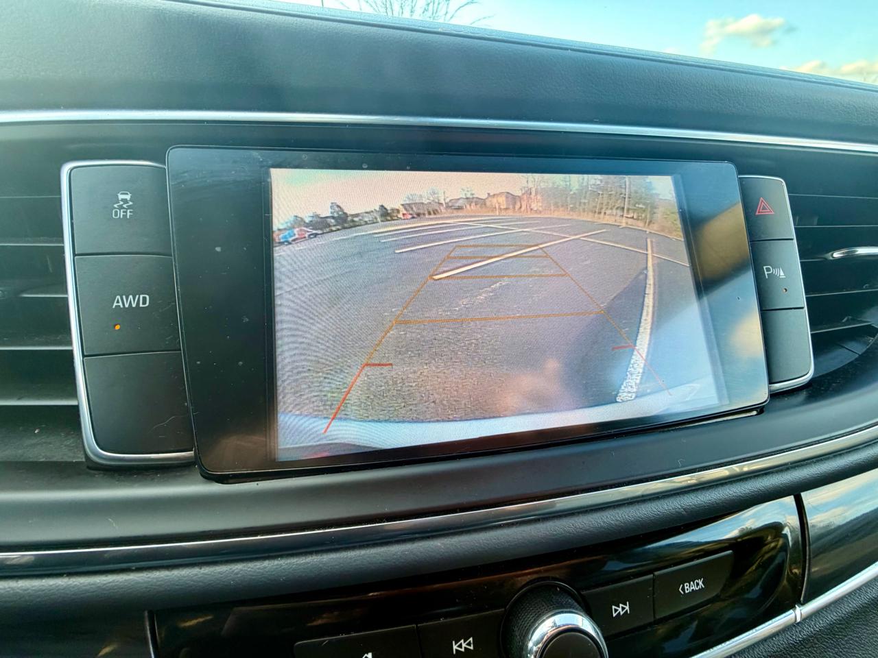 Buick Enclave AWD 4dr Essence 2019