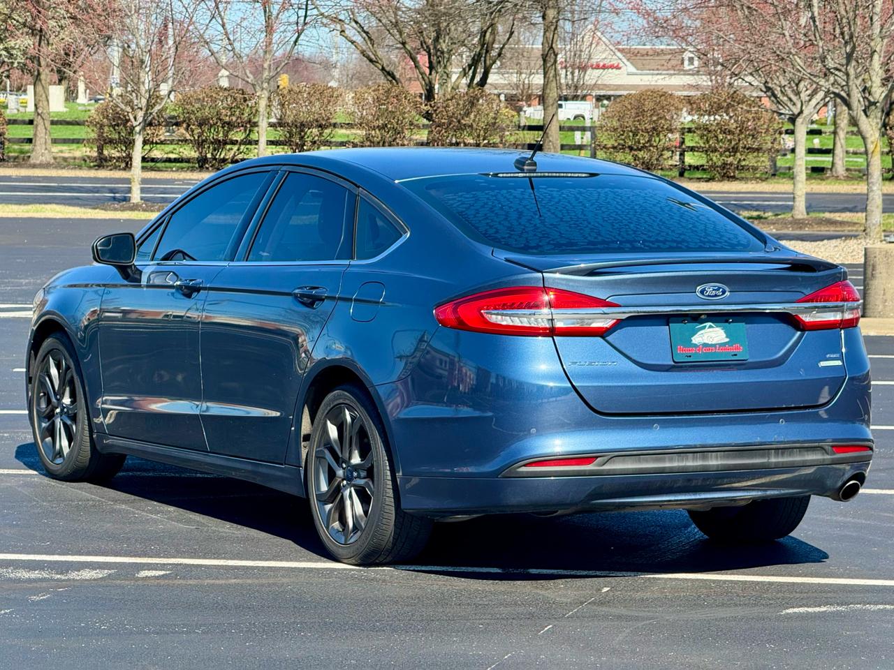 Ford Fusion SE FWD 2018