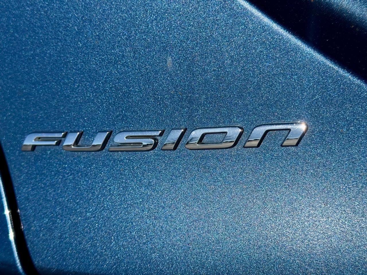 Ford Fusion SE FWD 2018