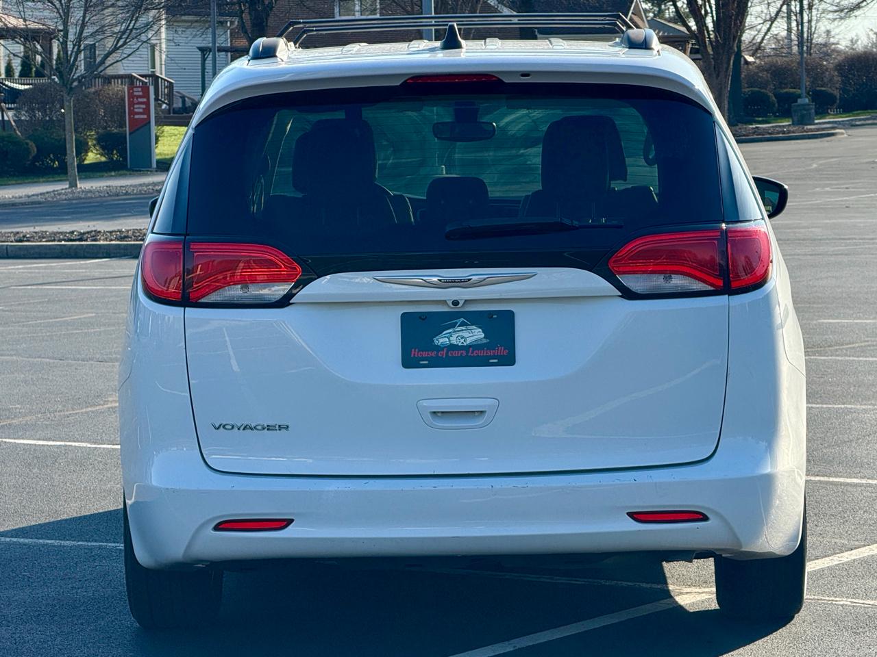 Chrysler Voyager LXI FWD 2021