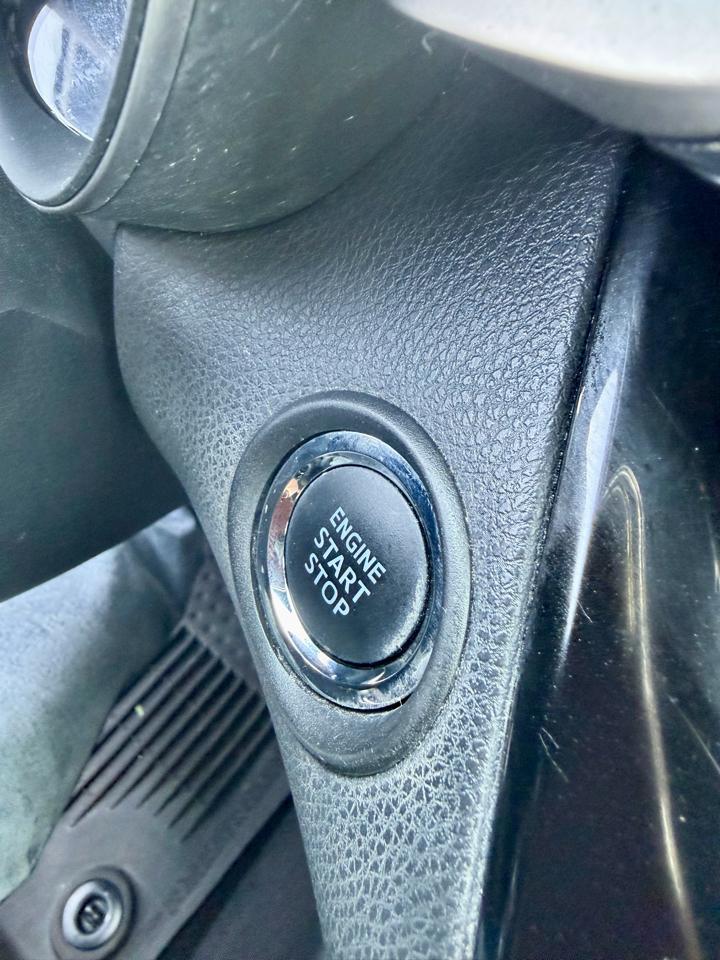 Toyota C-HR Limited FWD (Natl) 2019