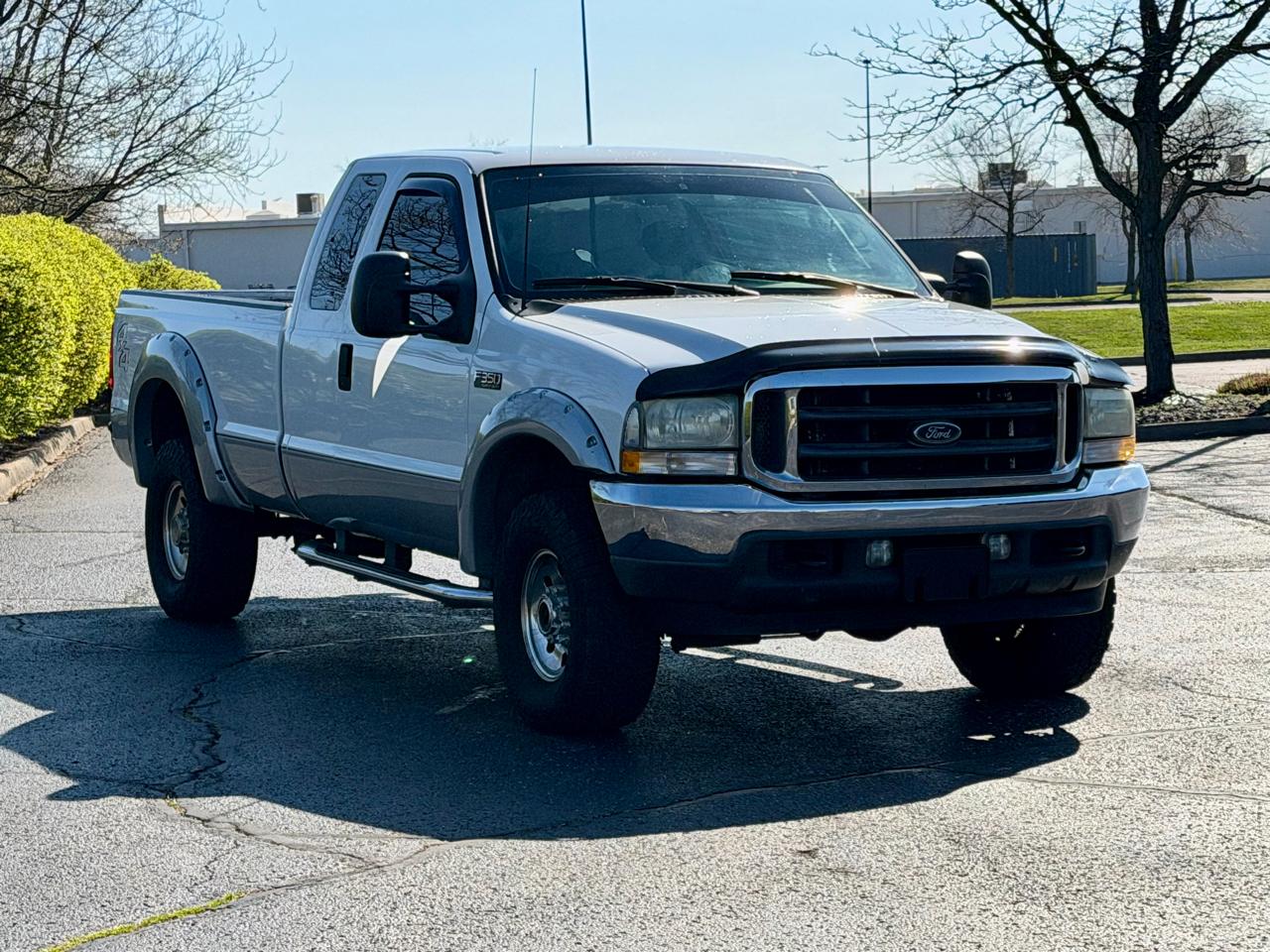 Ford Super Duty F-350 SRW Supercab 142" Lariat 4WD 2002
